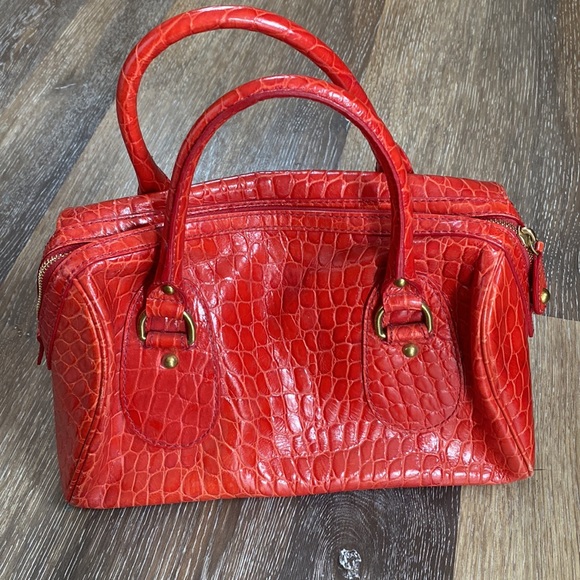 NWOT BANANA REPUBLIC Red Purse - Picture 2 of 8